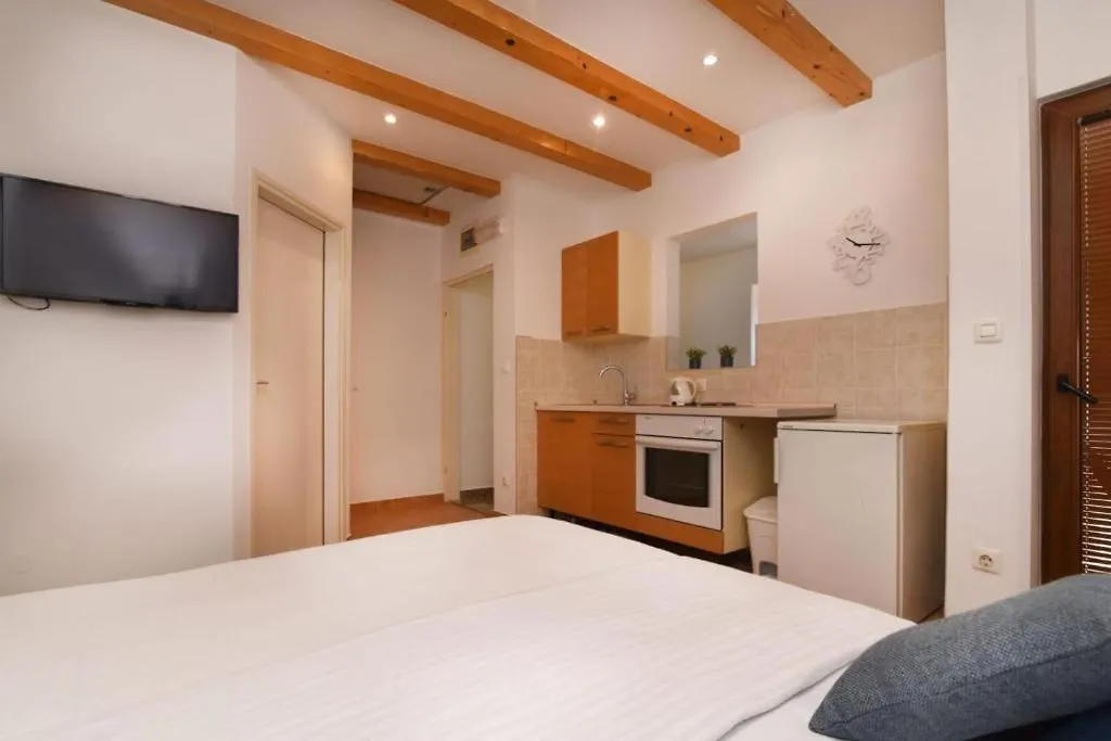 Dalmatian Stone Cottage Zaton
